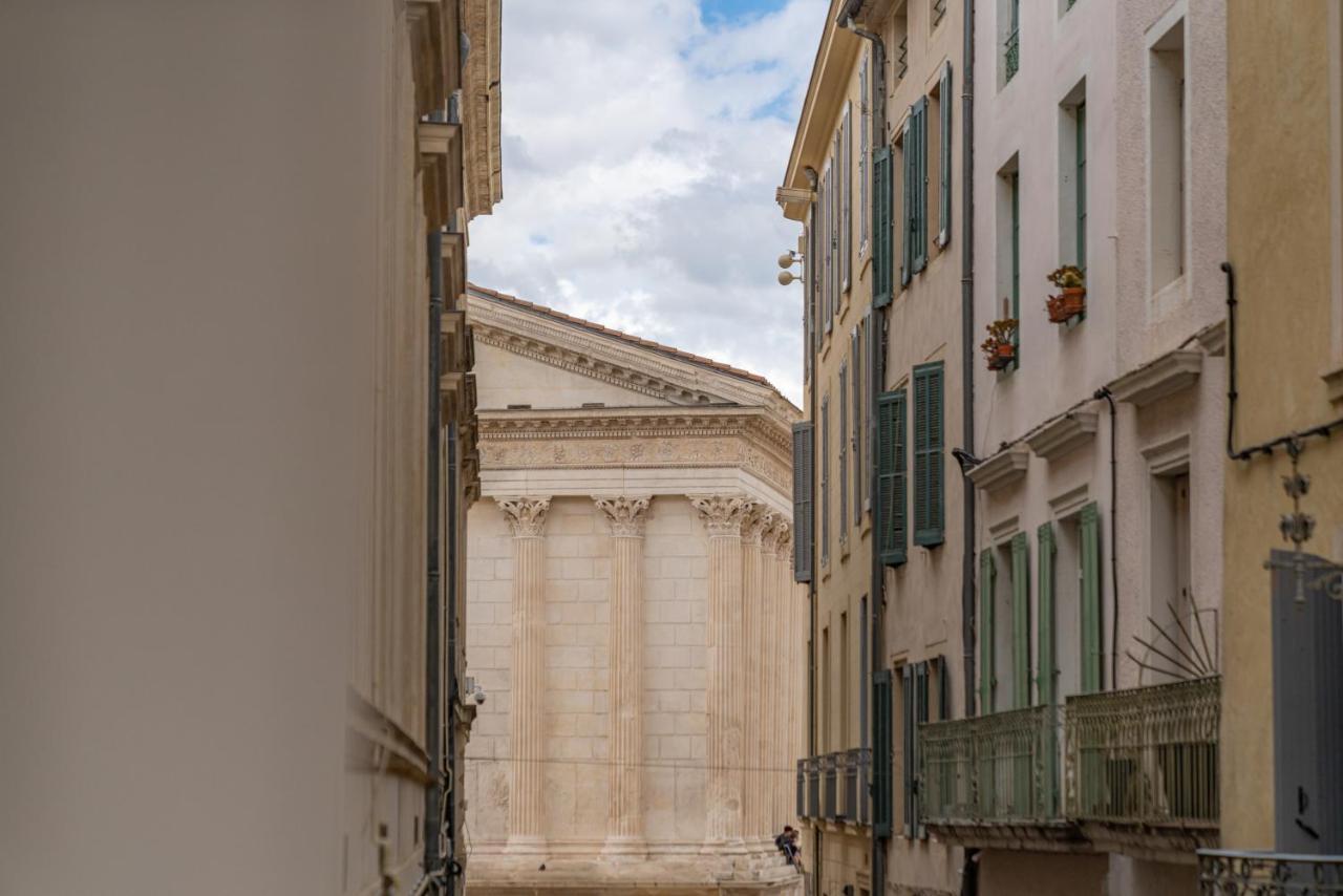 L'Elegance De La Pierre Au Pied De La Maison Carree - Une Nuit A Nimes Exterior photo